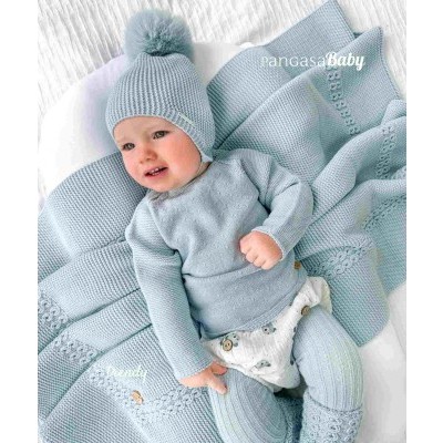 gorro orejero celeste con...