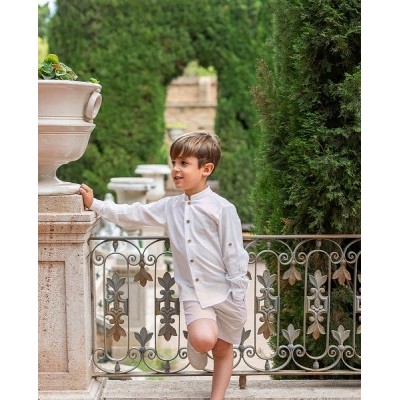 conjunto camisa y pantalón...