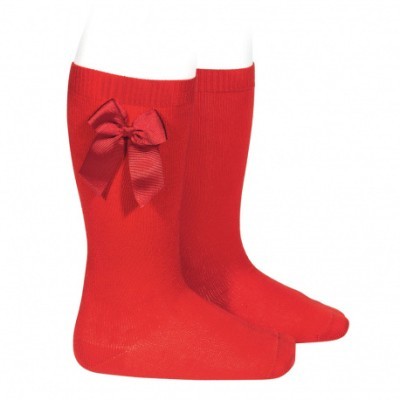 calcetines altos lazo rojo...